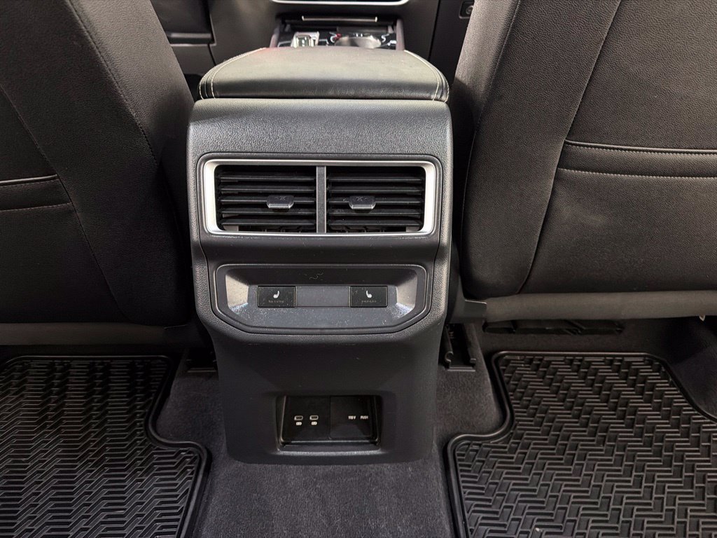 Certified 2025 Volkswagen Atlas Cross Sport SEL AWD/4WD image 20