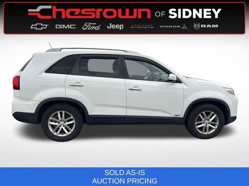 Used 2014 Kia Sorento LX AWD/4WD image 6
