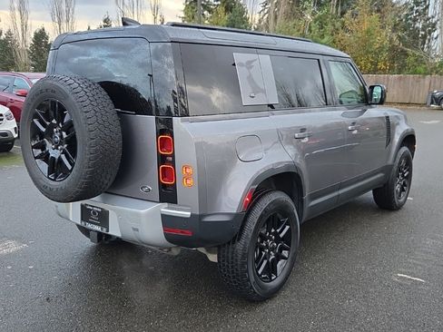 Used 2021 Land Rover Defender 110 SE image 7