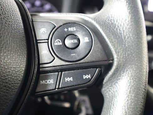 Used 2023 Toyota Corolla LE image 33