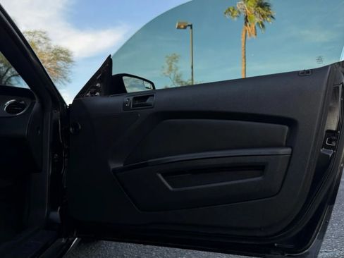 Used 2014 Ford Mustang Coupe image 33