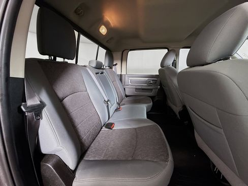 Used 2019 RAM 1500 Big Horn AWD/4WD image 24