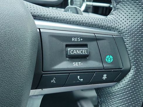 Used 2024 Mitsubishi Outlander SEL FWD image 26