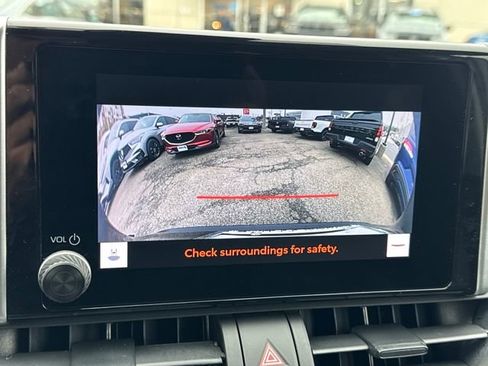 Used 2023 Toyota RAV4 LE image 10