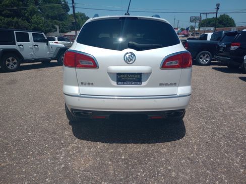 Used 2017 Buick Enclave Leather w/ Enclave Sport Touring Edition FWD image 6