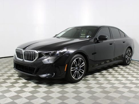 Used 2024 BMW 530i w/ M Sport Package image 44