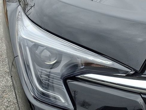 Certified 2023 Subaru Ascent Premium w/ Convenience Package AWD/4WD image 10
