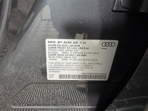 Used 2025 Audi Q6 e-tron Prestige w/ Beige Warm Weather Package AWD/4WD image 35