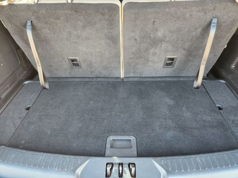 Used 2020 Ford Explorer Base image 34