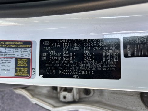 Used 2020 Kia Niro EX Premium image 25