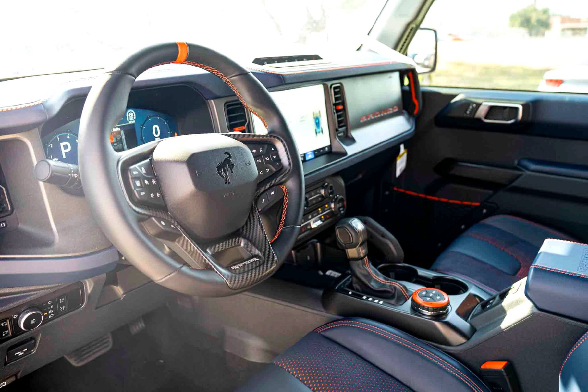 New 2025 Ford Bronco Raptor w/ Interior Carbon Fiber Pack AWD/4WD image 11