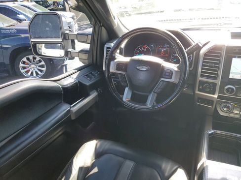 Used 2019 Ford F250 Platinum w/ Platinum Ultimate Package image 60