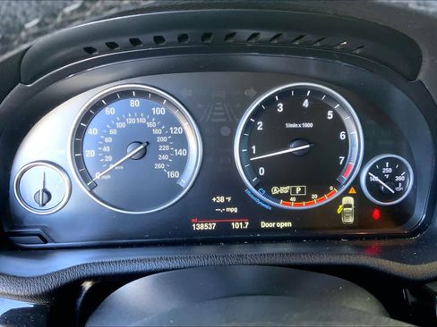 Used 2017 BMW X3 sDrive28i w/ Premium Package image 25