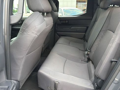 Certified 2025 Toyota Tacoma SR5 AWD/4WD image 11