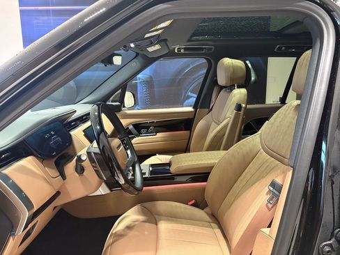 New 2026 Land Rover Range Rover SE AWD/4WD image 11