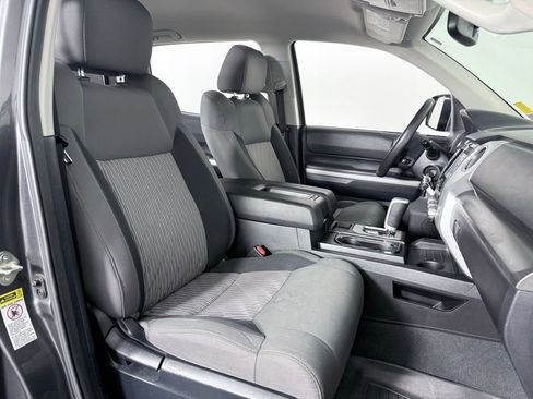 Used 2015 Toyota Tundra SR5 w/ SR5 Upgrade Package image 12