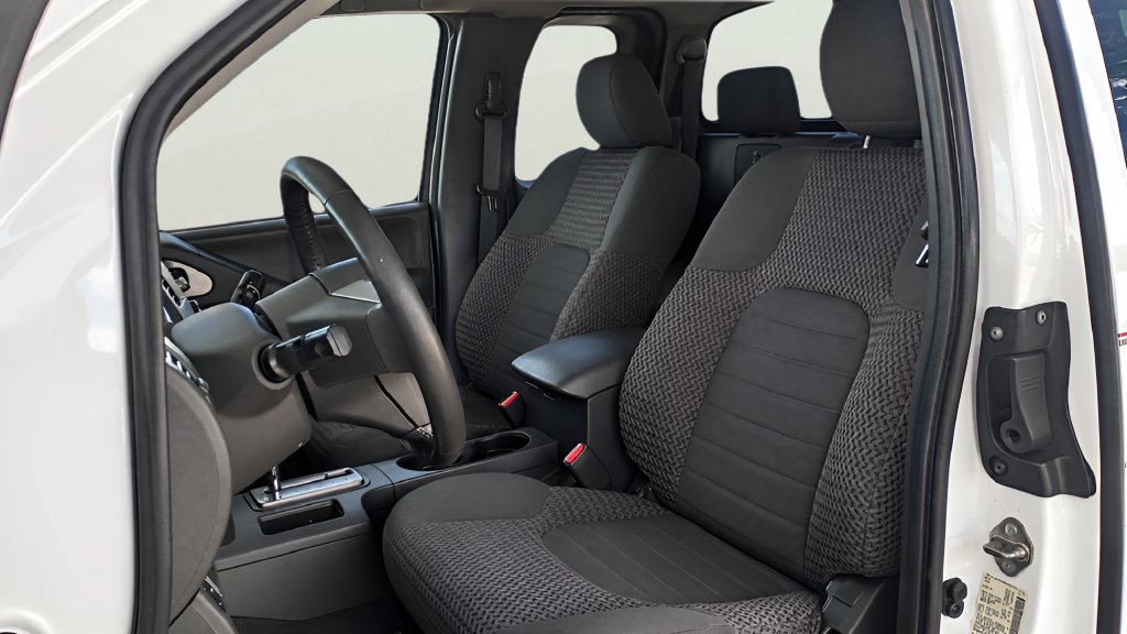 Used 2019 Nissan Frontier SV w/ Value Truck Package RWD image 5