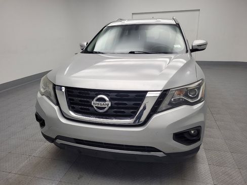 Used 2017 Nissan Pathfinder SV w/ Cargo Package image 15