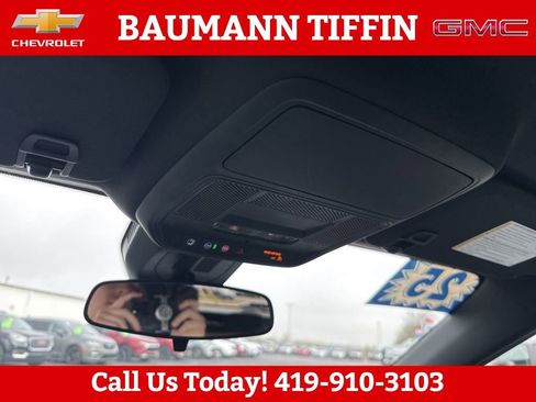 Used 2025 GMC Terrain Elevation AWD/4WD image 23
