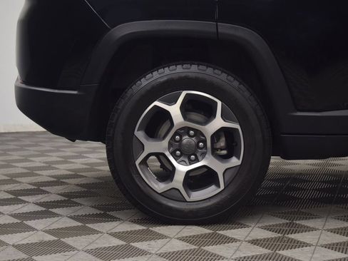 Used 2022 Jeep Compass Trailhawk w/ Trailhawk Elite Group AWD/4WD image 31