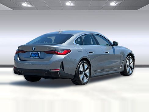 Used 2024 BMW i4 eDrive35 w/ Premium Package RWD image 8