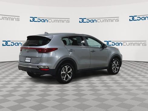 Used 2021 Kia Sportage LX AWD/4WD image 8