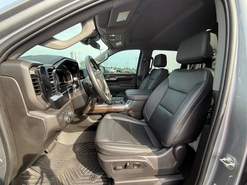 Used 2019 Nissan Maxima SR w/ Premium Package FWD image 22