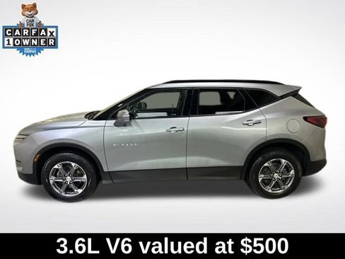 Used 2024 Chevrolet Blazer LT FWD image 3