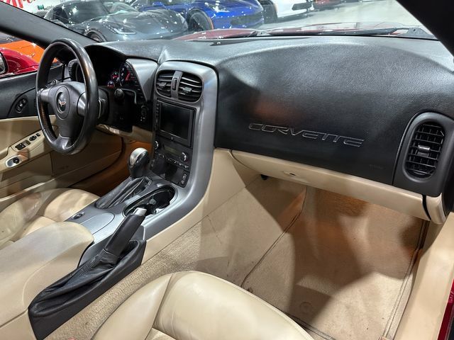 Used 2006 Chevrolet Corvette Convertible w/ Preferred Equipment Group RWD image 9
