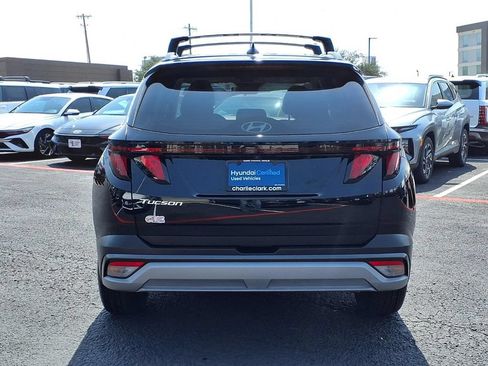 Used 2025 Hyundai Tucson SEL FWD image 4