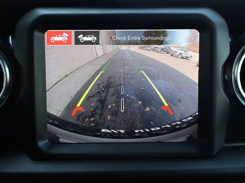 Used 2023 Jeep Wrangler Unlimited Rubicon 392 w/ Trailer Tow Package image 10