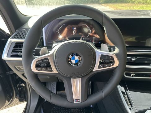 New 2026 BMW X5 xDrive40i w/ M Sport Package image 15