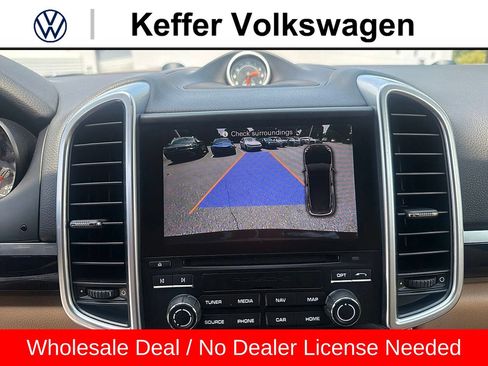 Used 2017 Porsche Cayenne S AWD/4WD image 25