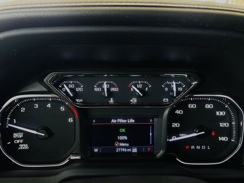 Used 2022 GMC Sierra 1500 SLT w/ SLT Premium Plus Package AWD/4WD image 55