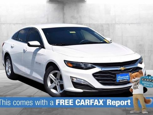 Used 2024 Chevrolet Malibu LS w/ Driver Confidence Package FWD image 2