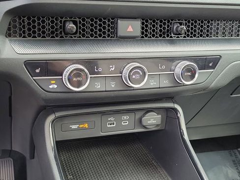 Certified 2023 Honda CR-V EX image 29