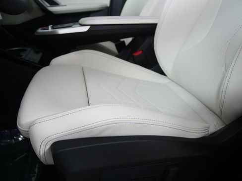 New 2026 BMW X1 xDrive28i w/ Technology Package image 11