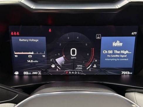 Used 2024 GMC Canyon AT4X image 25