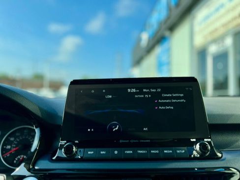 Used 2022 Kia Seltos Nightfall Edition image 23