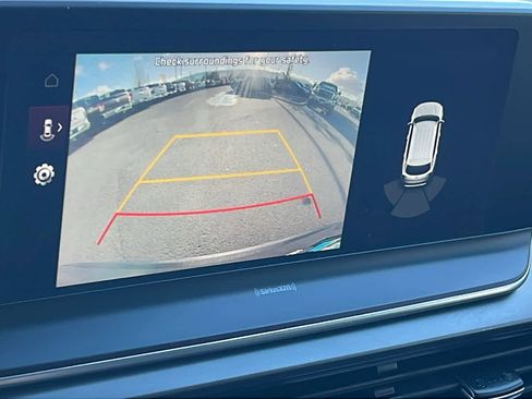 Used 2022 Kia Telluride LX image 16