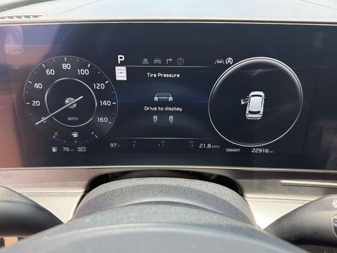 Used 2024 Kia Sportage SX FWD image 23
