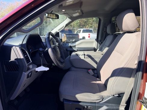 Used 2015 Ford F150 XLT w/ Equipment Group 302A Luxury image 5