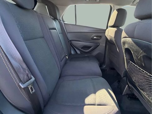 Used 2019 Chevrolet Trax LS w/ Tint and Cruise Package AWD/4WD image 13