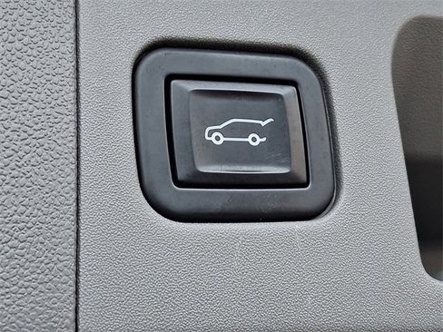 Used 2022 Cadillac XT5 Premium Luxury image 30