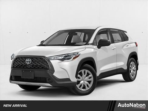 Used 2024 Toyota Corolla Cross L image 1