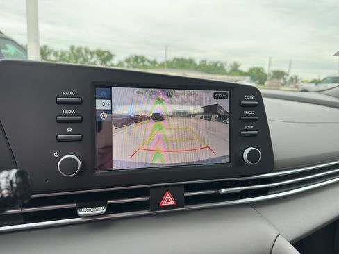 New 2026 Hyundai Elantra SE FWD image 19