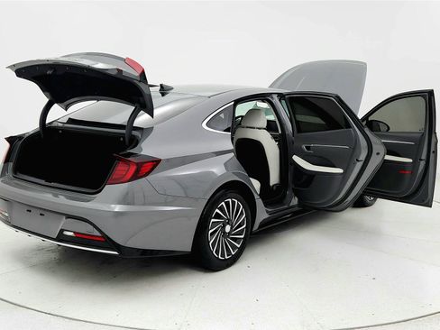 Used 2022 Hyundai Sonata SEL FWD image 11