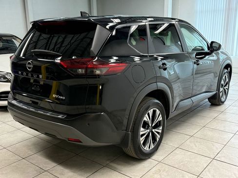 Used 2023 Nissan Rogue SV AWD/4WD image 9