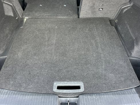 Used 2024 Nissan Rogue SV image 17