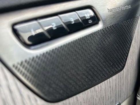 Used 2023 Volvo XC90 B5 Plus w/ Protection Package Premier image 35